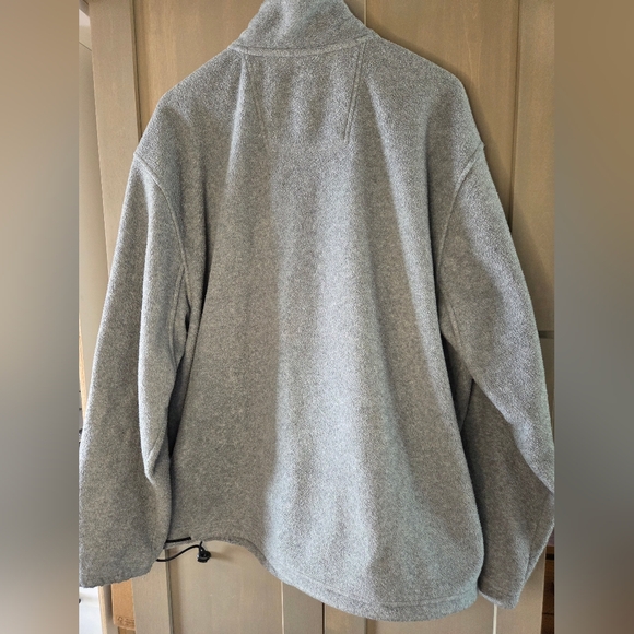 Izod Men's Zip Up Gray Sweater - Picture 4 of 4